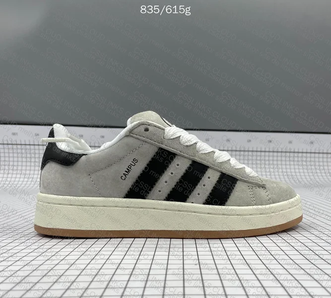 Blind Box Adidas - Size 38.5 EU 8