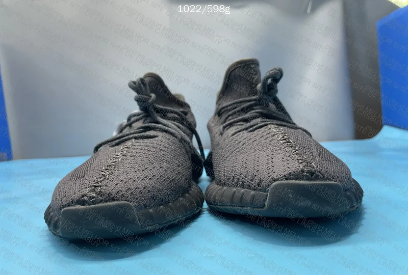 Blind box - Adidas Yeezy Boost 350 V2 Static Black (Reflective) 2
