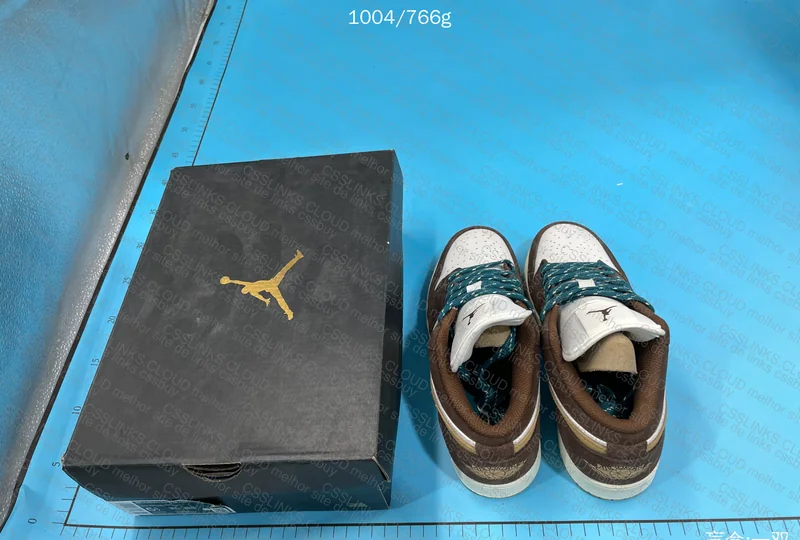 Blind Box Air Jordan 1 Low GS Cacao Wow 8