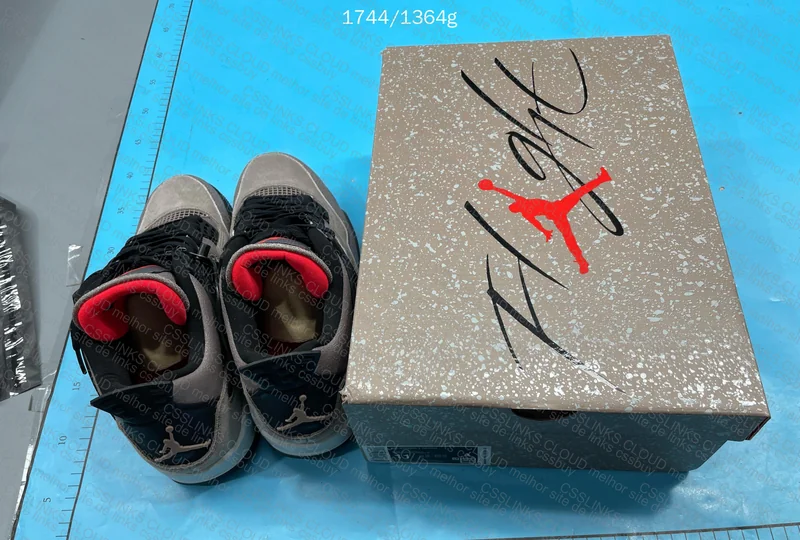 blind box aj4 5