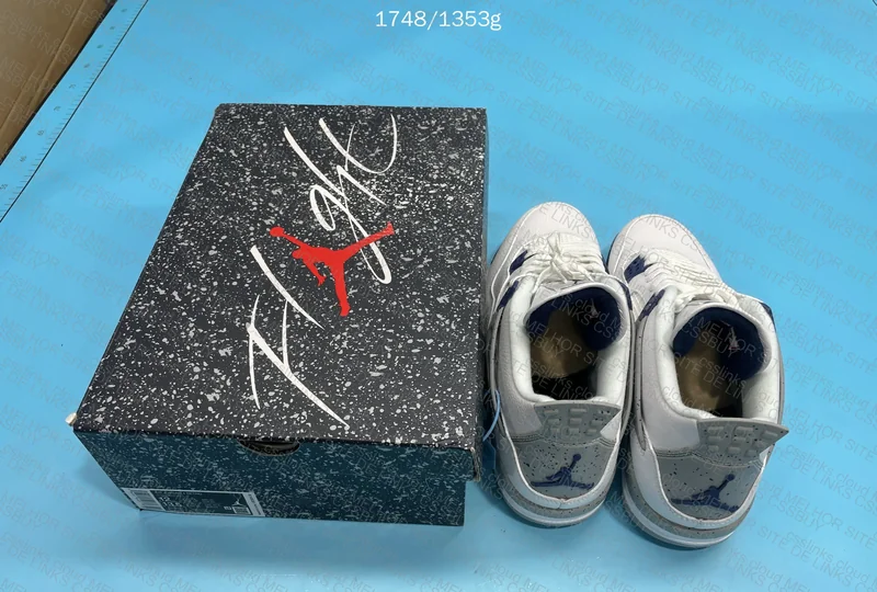 Blind box AJ4 10