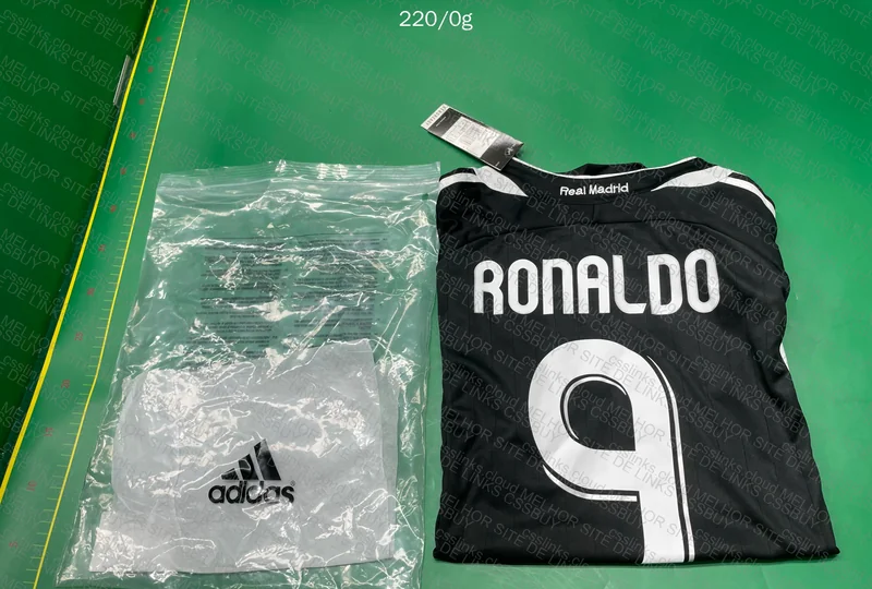 Blind Box Retro Soccer Jersey 4