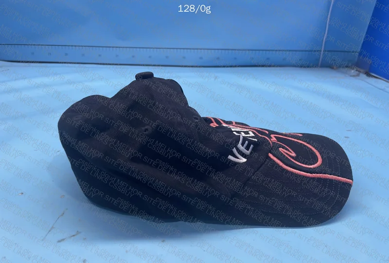 Panda Blind Box - Reebok x Vetements Cap 3