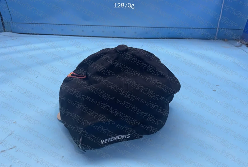 Panda Blind Box - Reebok x Vetements Cap 5