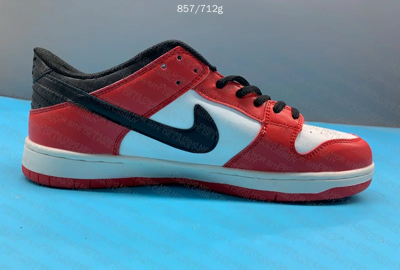 BLIND BOX - DUNK 3