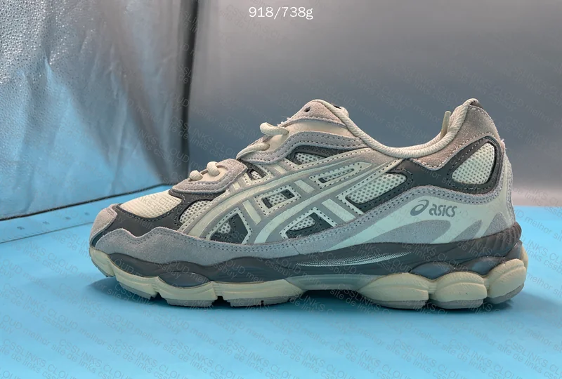 Blind Box Gel NYC Asics 3