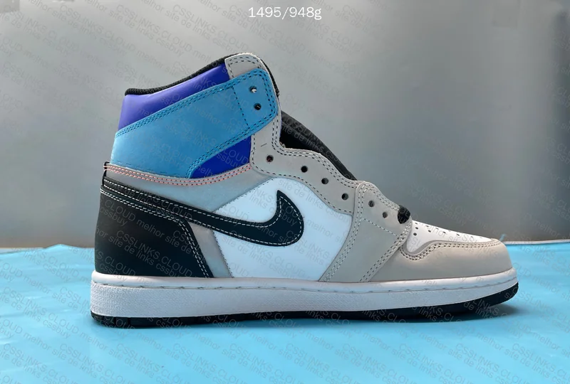 BLIND BOX JORDAN 1 HIGH 7