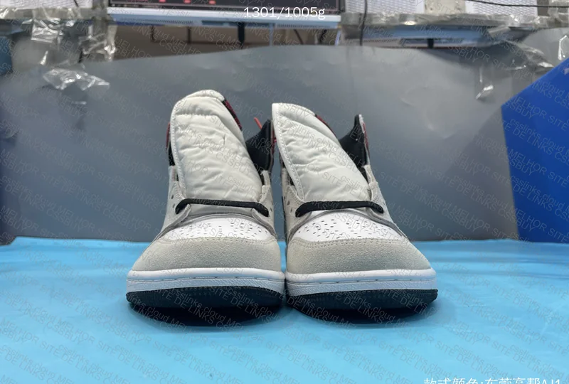Blind Box Jordan 1 High 6