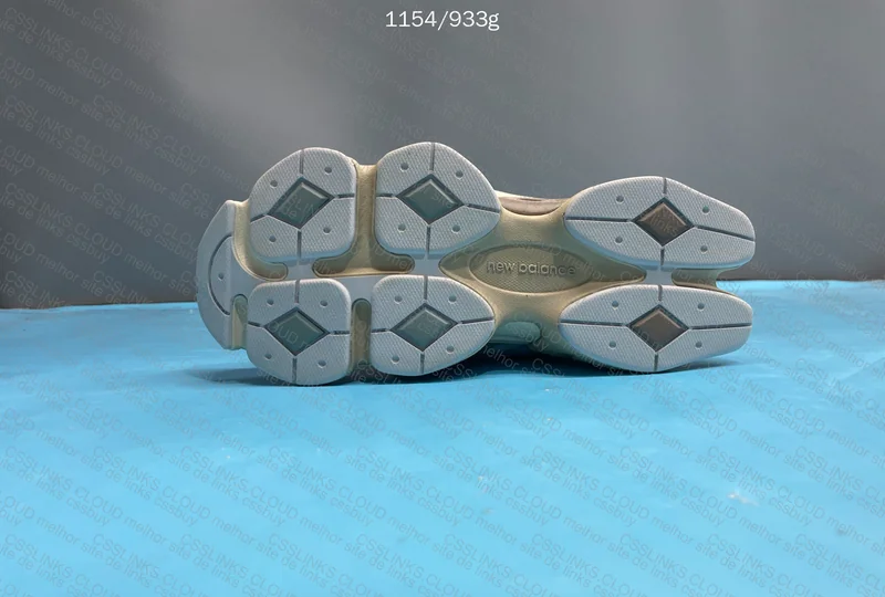 blind box new balance 7