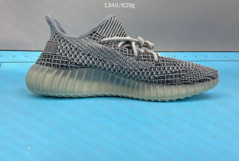 BLIND BOX YEEZY 4