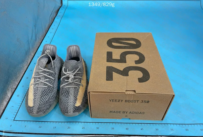 BLIND BOX YEEZY 5