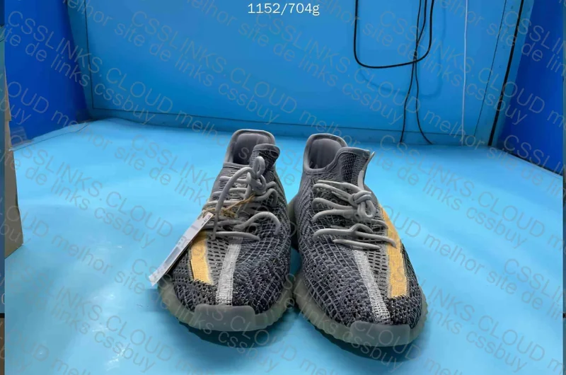 Blind box Yeezy