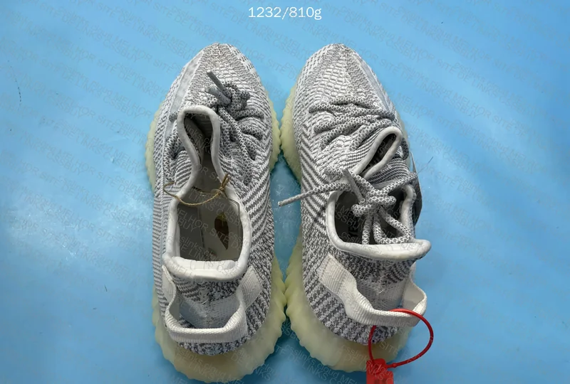 Blind box Yeezy 2
