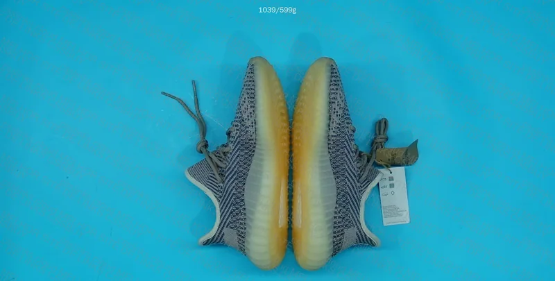 Blind Box Yeezy 350 3