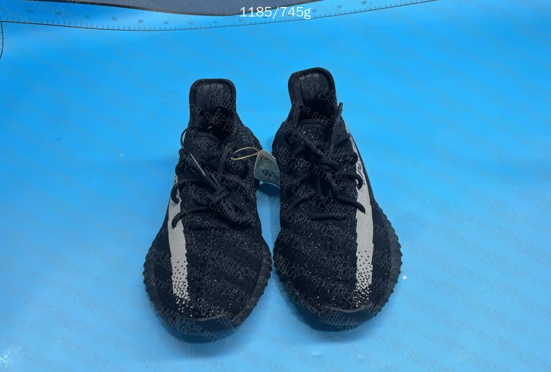 Blind box Yeezy 350