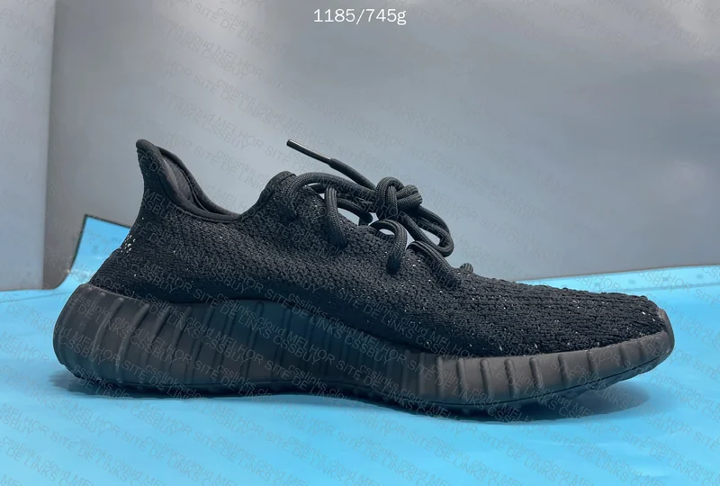 Blind box Yeezy 350 9