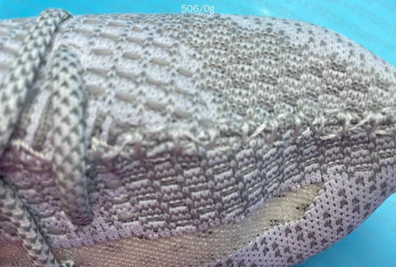 Blind Box Yeezy 350 4
