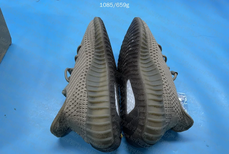 Blind box yeezy OG 4