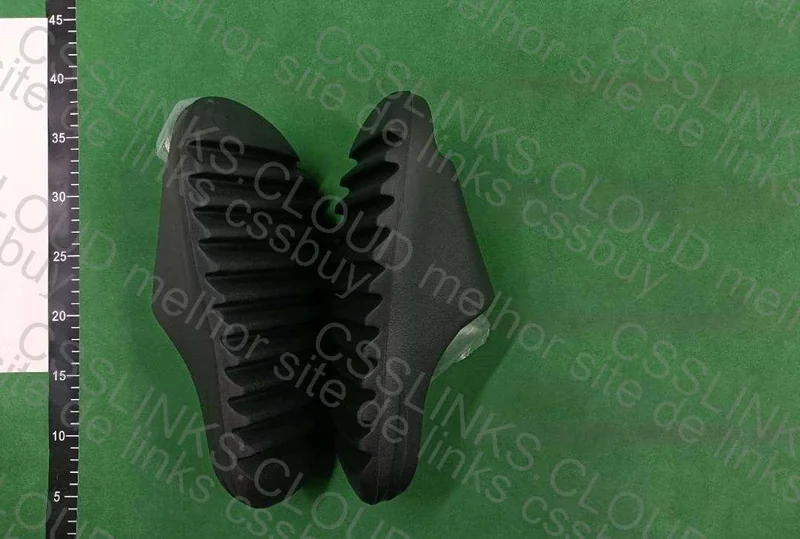 Blind Box Yeezy Slide (LW) 22,99¥ 2