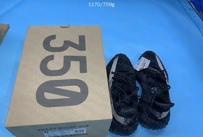 Blind box yeezys LJR e OG