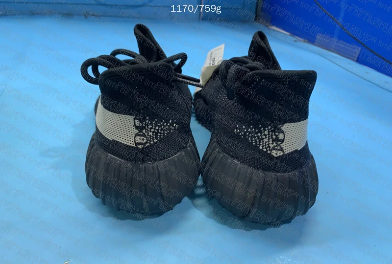 Blind box yeezys LJR e OG 2