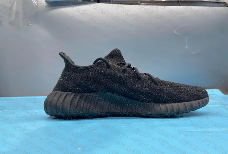 Blind Box yezzy 350 3