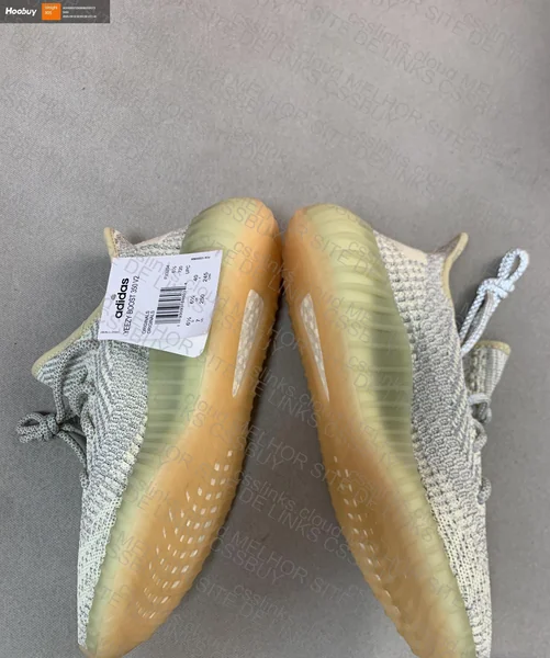 Blind Box Yezzy 350 10