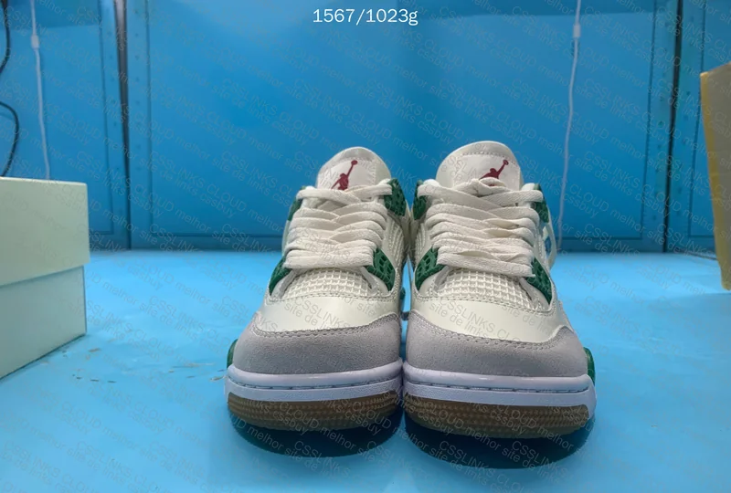 Blind Jordan 4 - Pine Green 4
