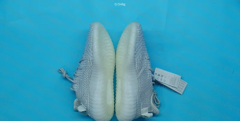 BLIND YEEZY 350 3