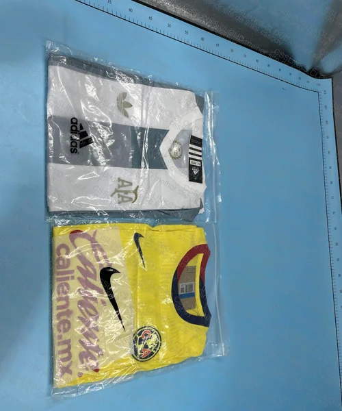 Blindbox Random Soccer Team Jersey 2