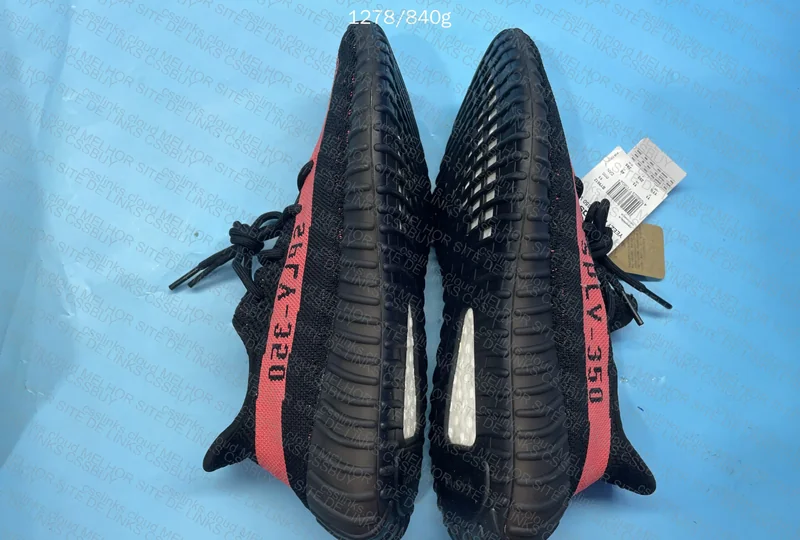 BlindBox Yeezy 350 6