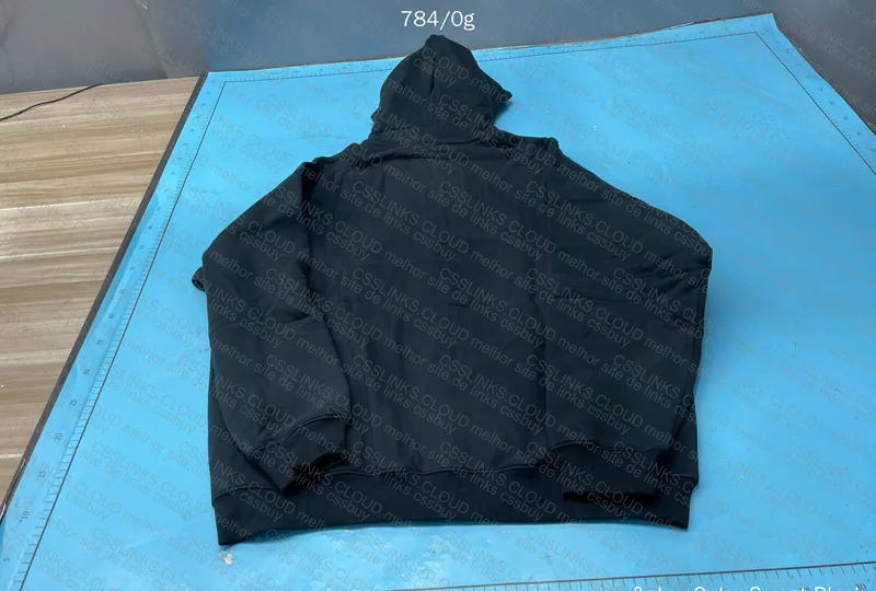 Artiemaster Black Zip Sweatshirt