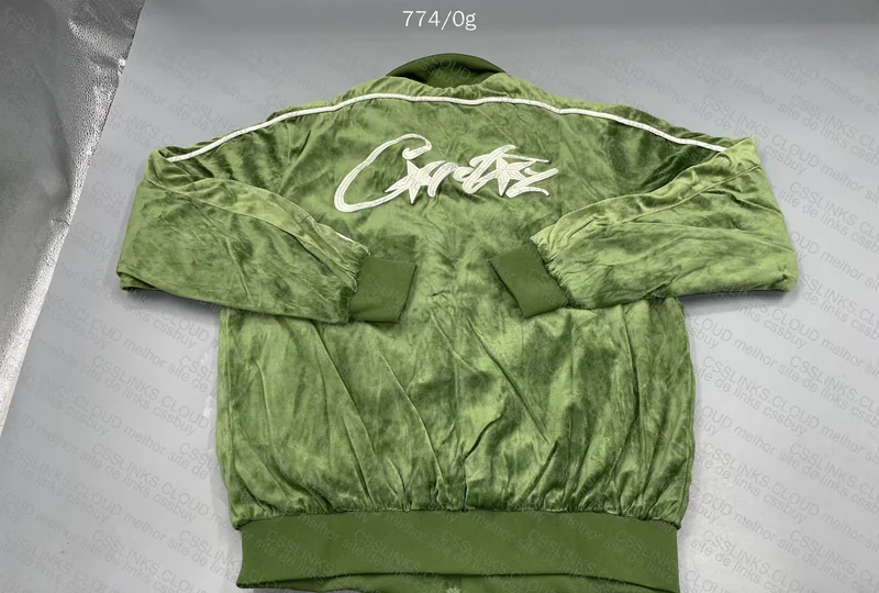 Corteiz Velvet Sweatshirt 4