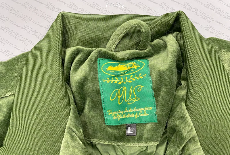 Corteiz Velvet Sweatshirt 6