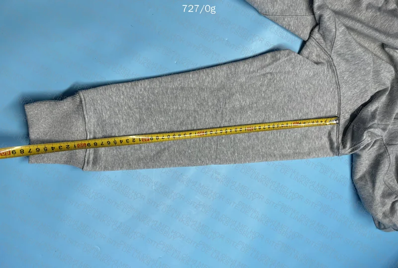 Gray Nike Sweatshirt, GL? 9