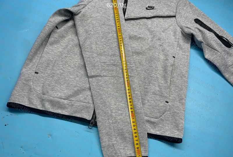 Gray Tech Fleece Hoodie GL or RL? 4