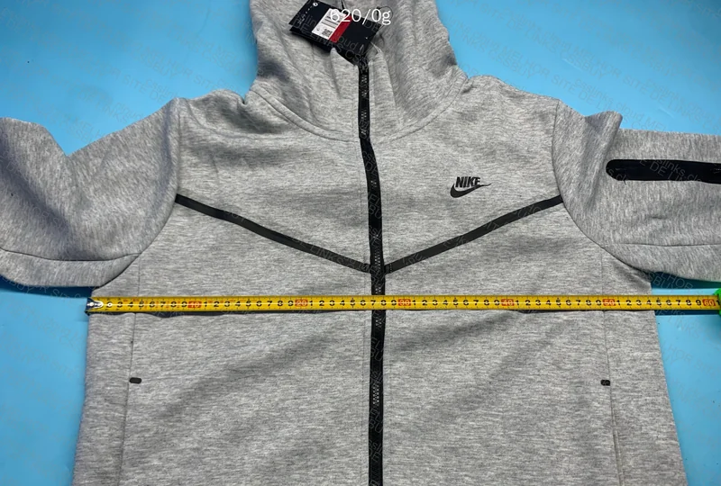 Gray Tech Fleece Hoodie GL or RL? 6
