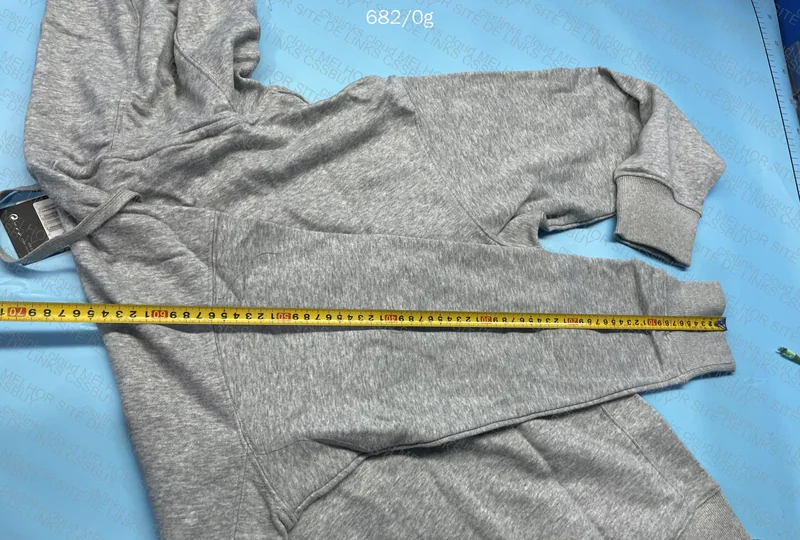 Nike Club Hoodie 9