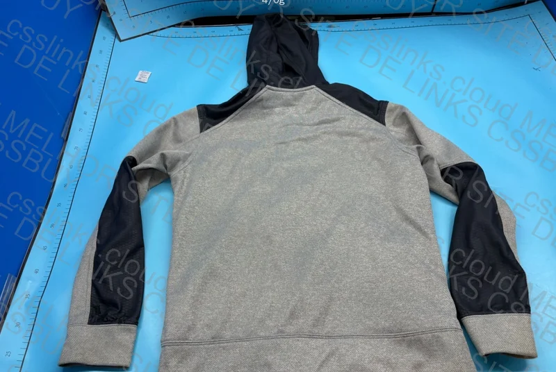 Nike ThermaFIT Hoodie 2