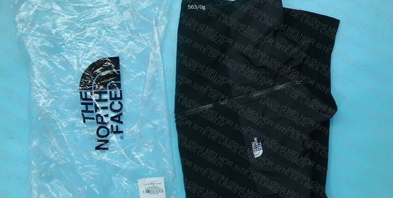The North Face Sweater 2