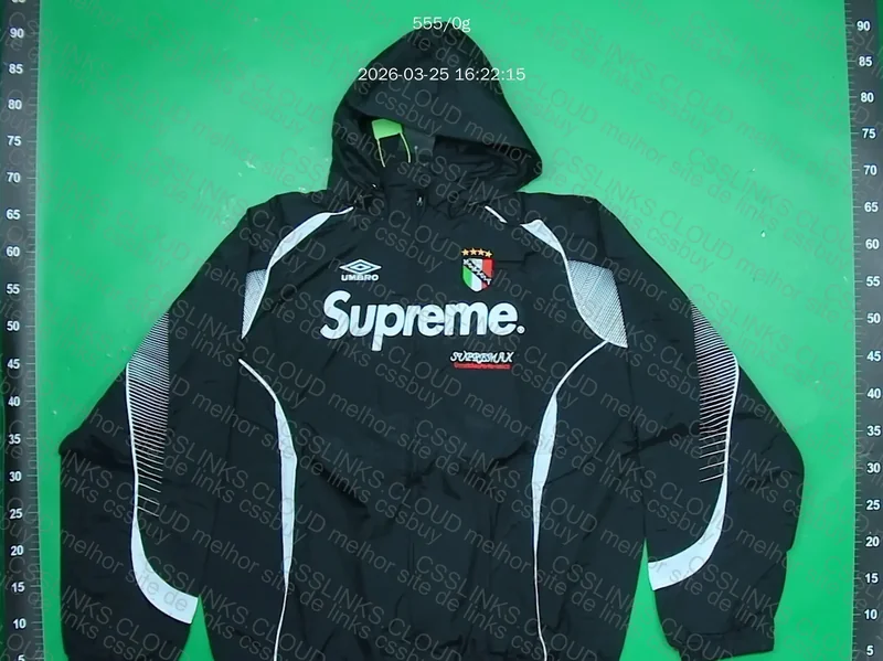 Blusa Supreme x Umbro 2
