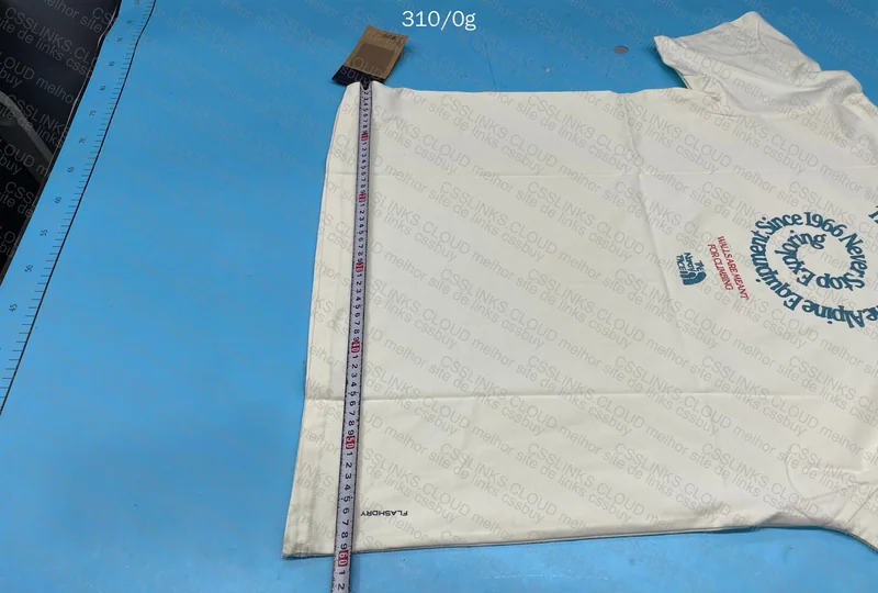 TNF Sweatshirt with Measurements 4