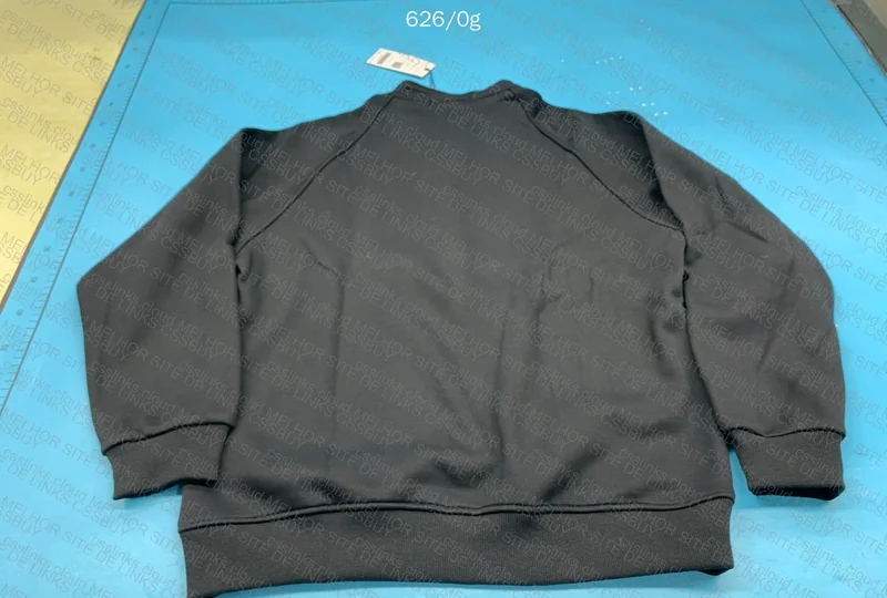 Tommy Sweatshirt 4
