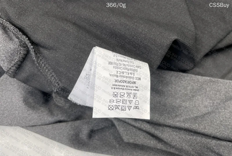 Under Armour Sweatshirt 3