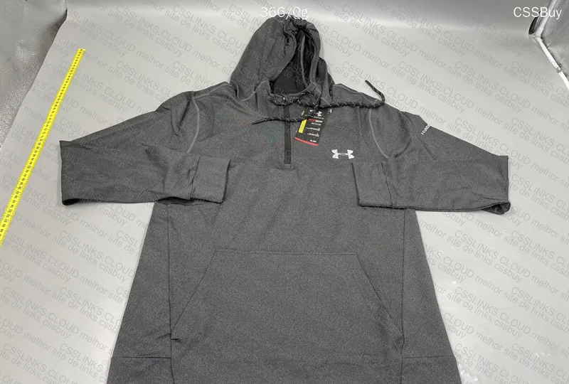 Under Armour Sweatshirt 4