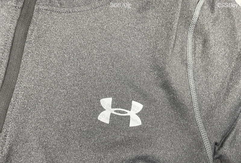Under Armour Sweatshirt 6