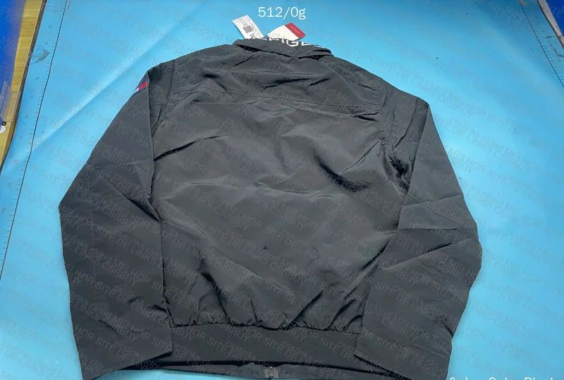 Tommy Hilfiger Sailor Sweatshirt with Measurements