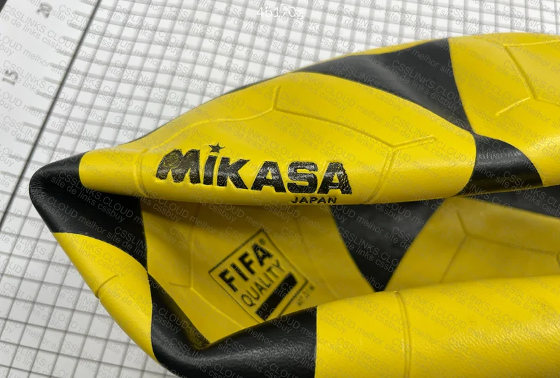 Bola Mikasa 2