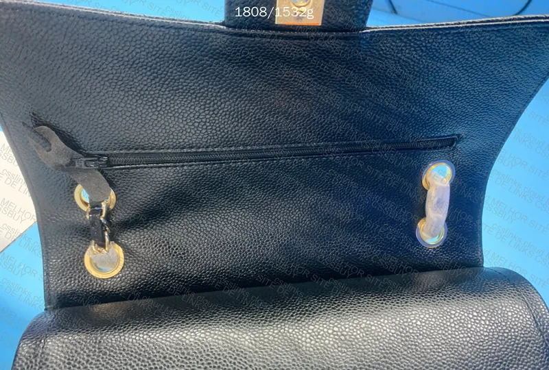 Chanel Matelassê Black Bag 7