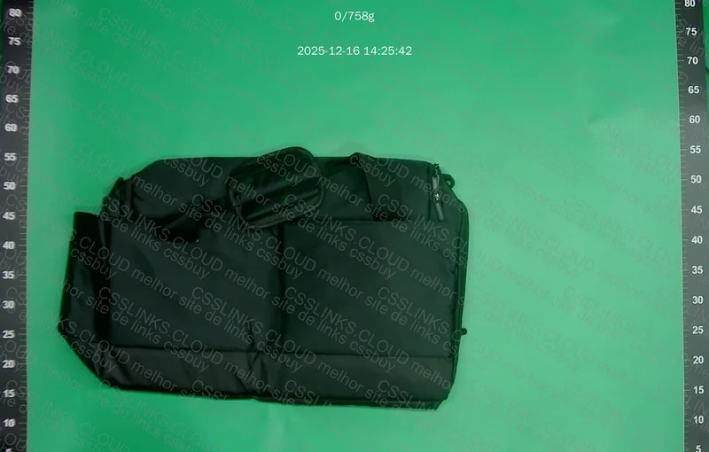 Large Nike Shoulder Bag 2